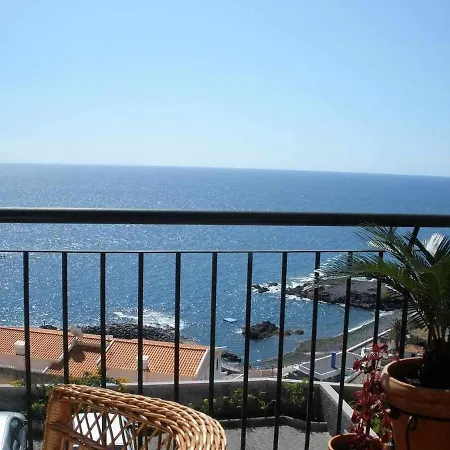 Magos Sunrise - Apt With Sea View Апартаменты